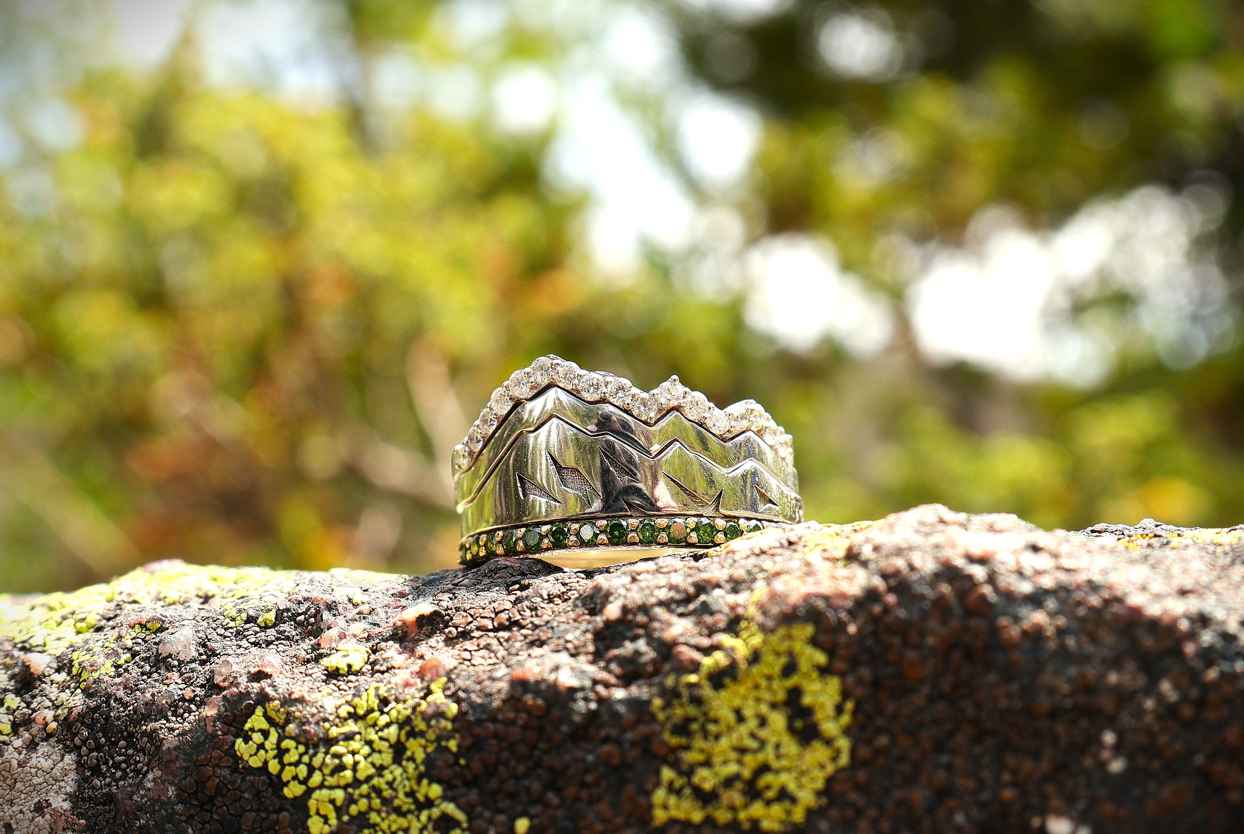 Summit Plains Band With Natural Color Enhanced Green Diamonds