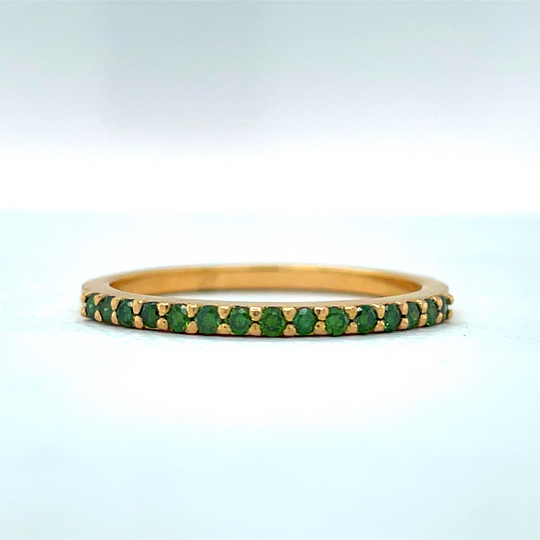Summit Plains Band With Natural Color Enhanced Green Diamonds